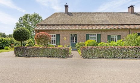 Te koop: Foto Woonhuis aan de Hulstheuvel 13 in Uden