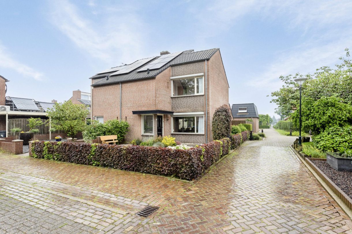 Te koop: Foto Woonhuis aan de Weemveld 14 in Zeeland