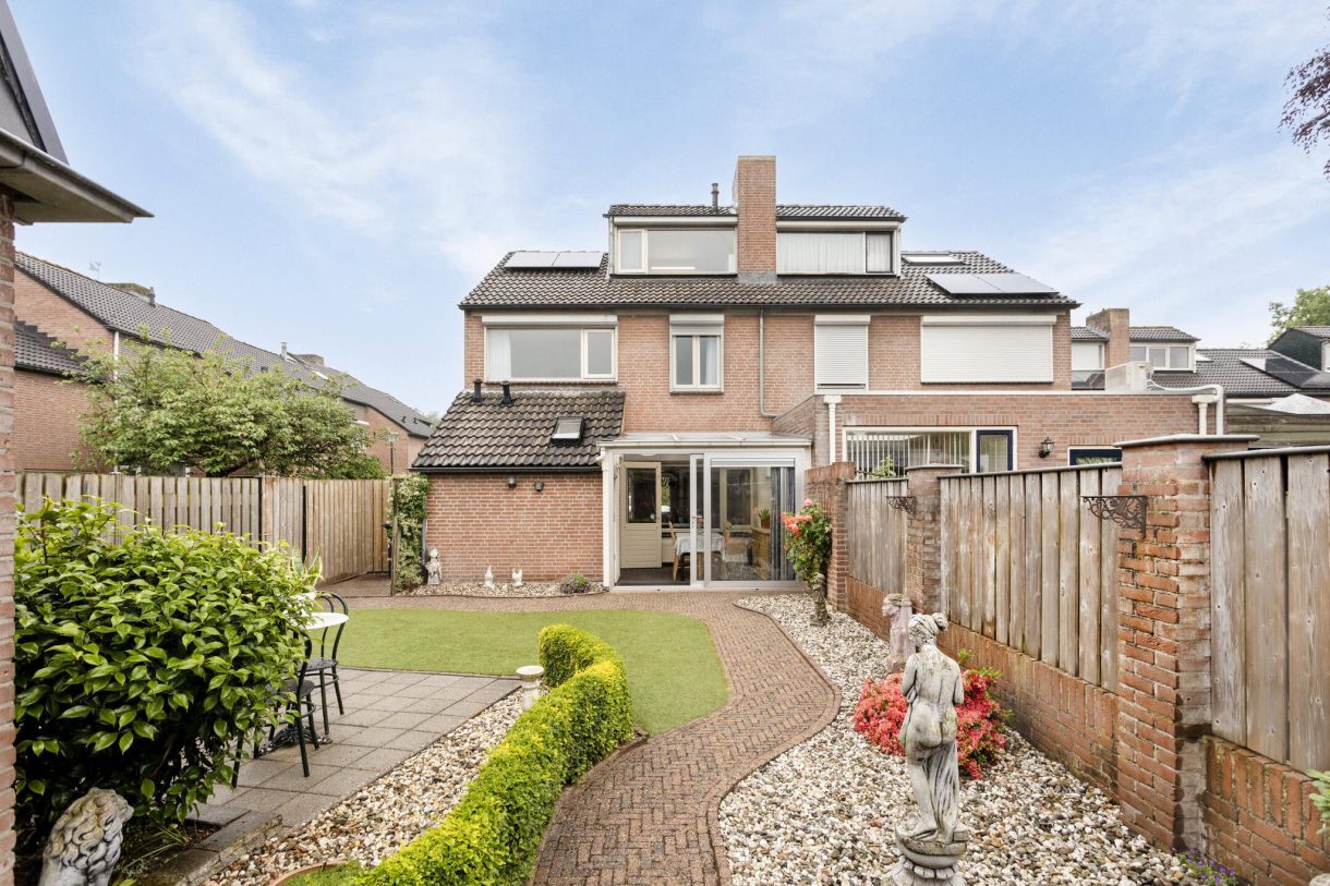 Te koop: Foto Woonhuis aan de Weemveld 14 in Zeeland