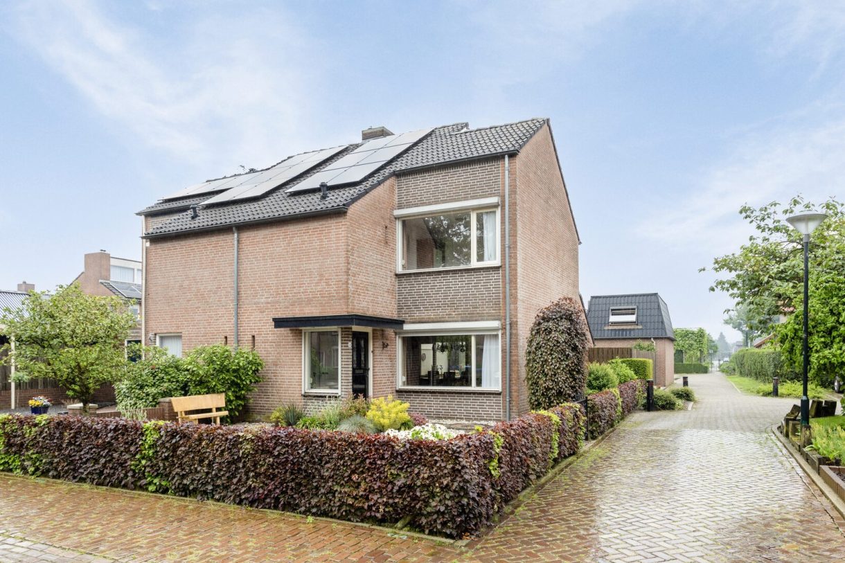 Te koop: Foto Woonhuis aan de Weemveld 14 in Zeeland