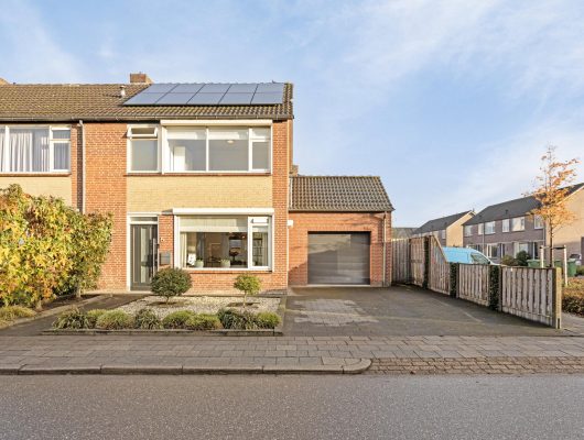 Hoofdfoto van Zeeland Damaststraat 5