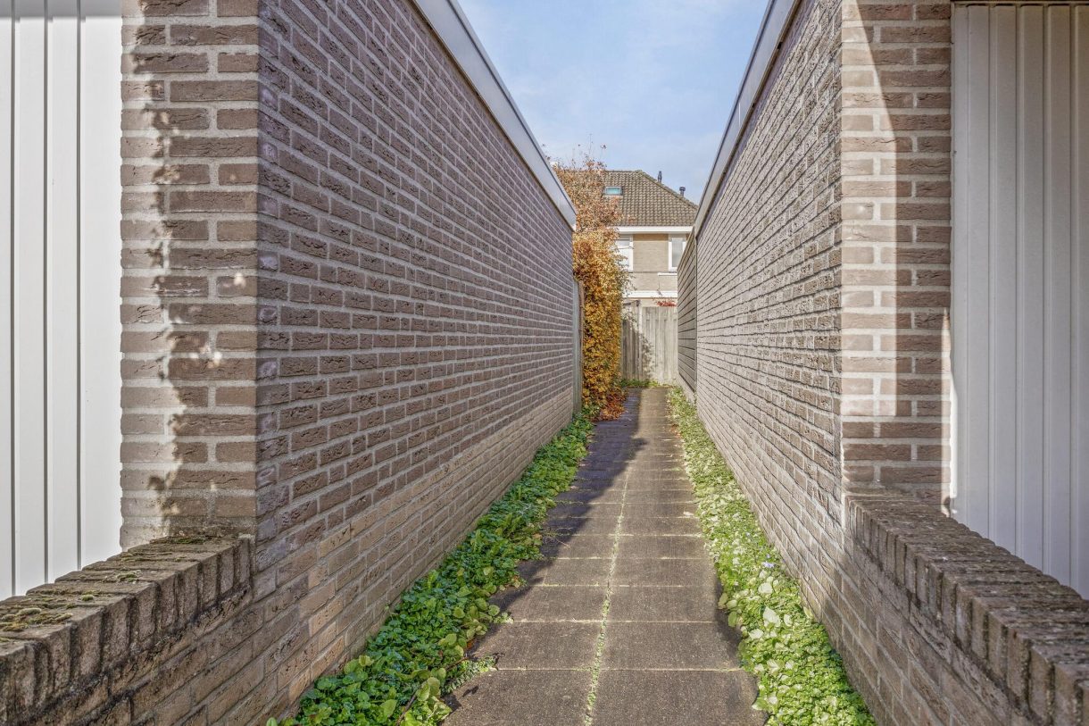 Te koop: Foto Woonhuis aan de Dr. Abraham Kuyperlaan 18 in Veghel