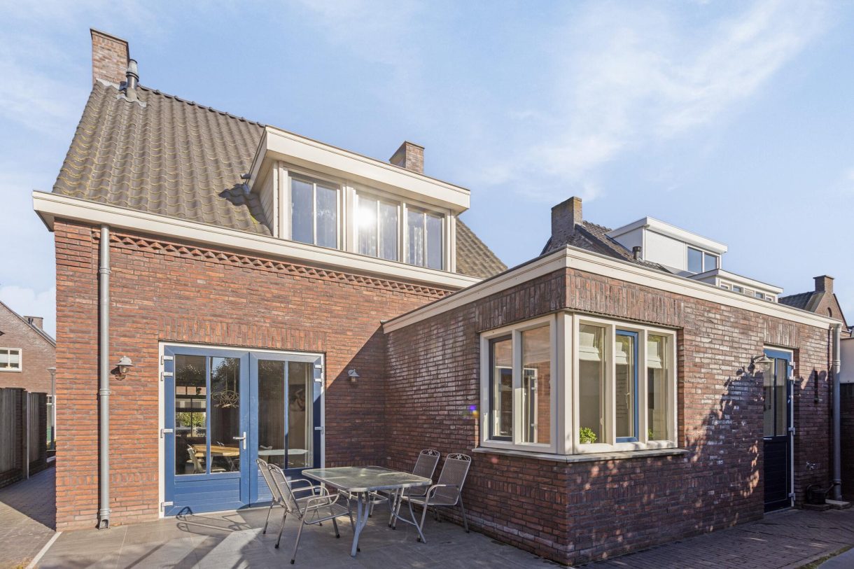 Te koop: Foto Woonhuis aan de Heidehof 2 in Odiliapeel