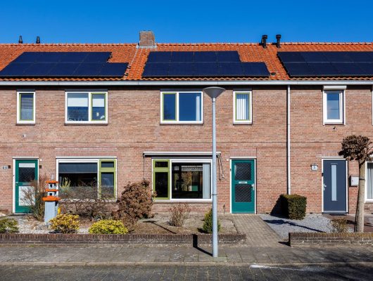 Hoofdfoto van Uden Dwarsfluitstraat 7