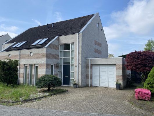 Hoofdfoto van Uden Raamsingel 76