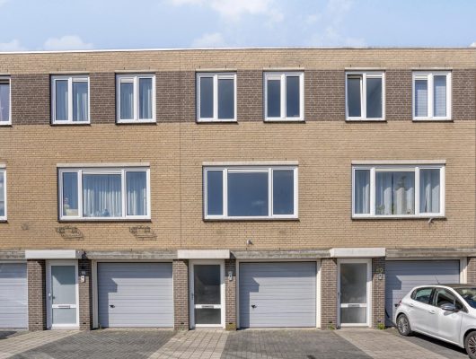 Hoofdfoto van Uden Kornetstraat 61