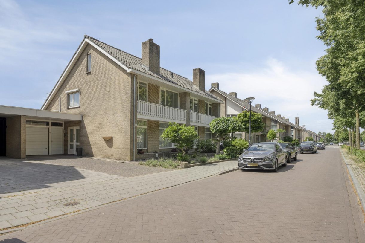 Te koop: Foto Woonhuis aan de Land van Ravensteinstraat 65 in Uden