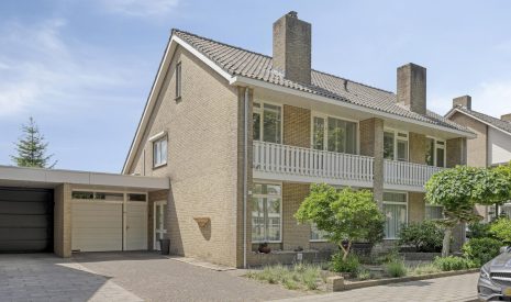 koop  Uden  Land van Ravensteinstraat 65 – Hoofdfoto