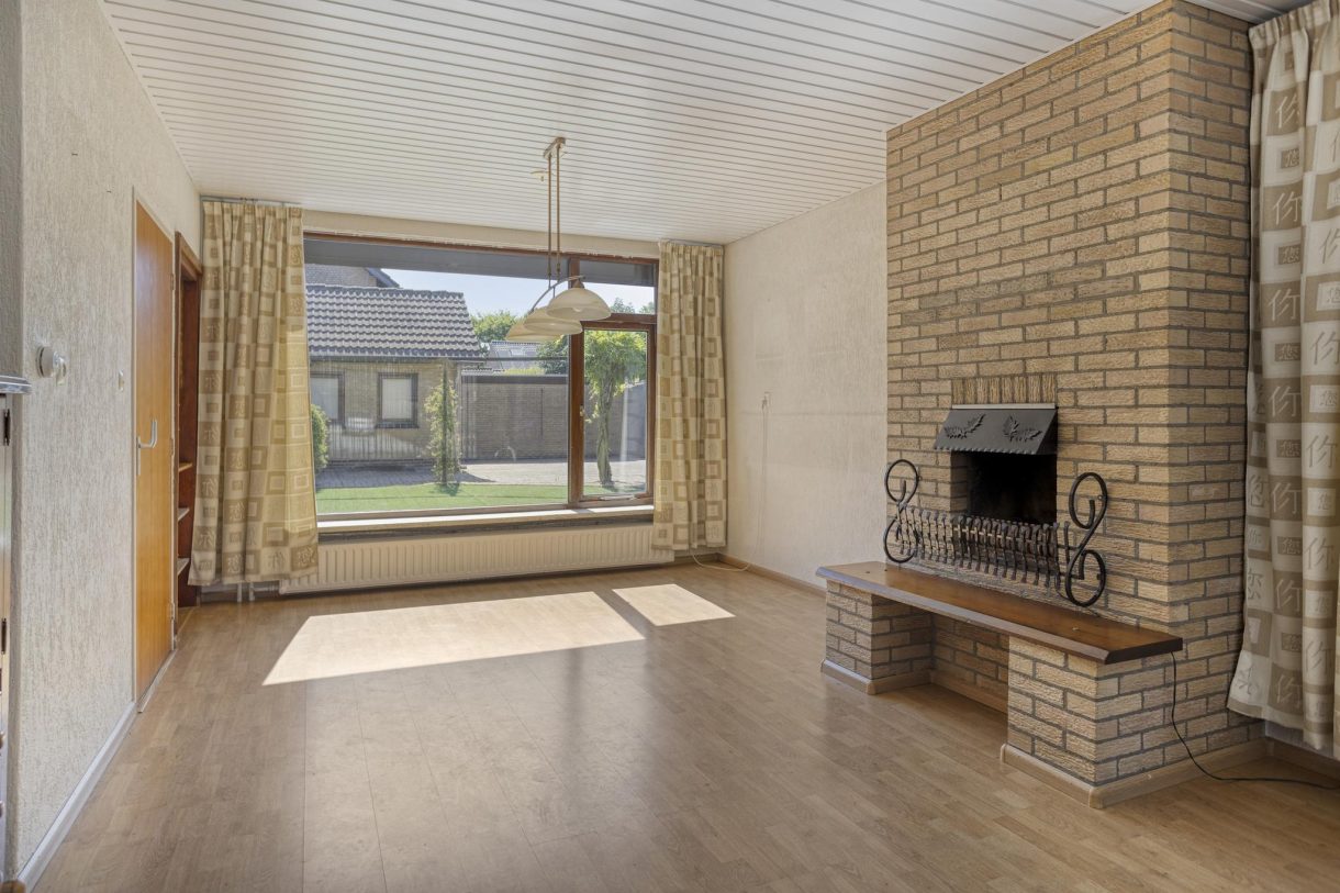 Te koop: Foto Woonhuis aan de Korenbloemstraat 7 in Odiliapeel