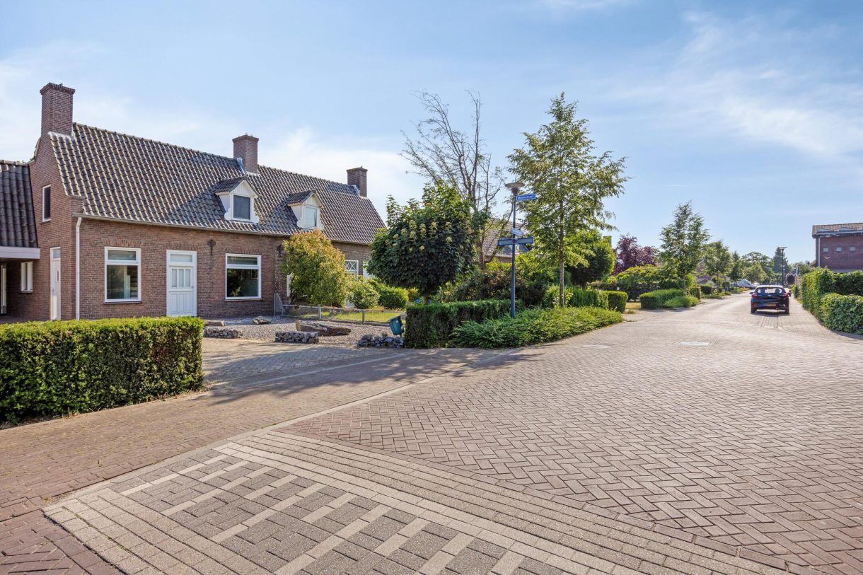 Te koop: Foto Woonhuis aan de Schoolstraat 16 in Zeeland