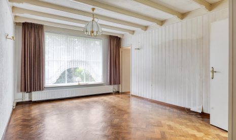 Te koop: Foto Woonhuis aan de Pastoor van Houtstraat 6 in Odiliapeel