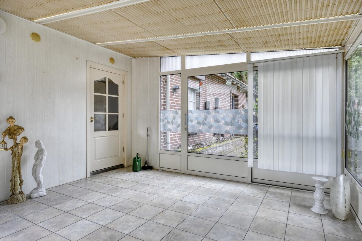 Te koop: Foto Woonhuis aan de Pastoor van Houtstraat 6 in Odiliapeel