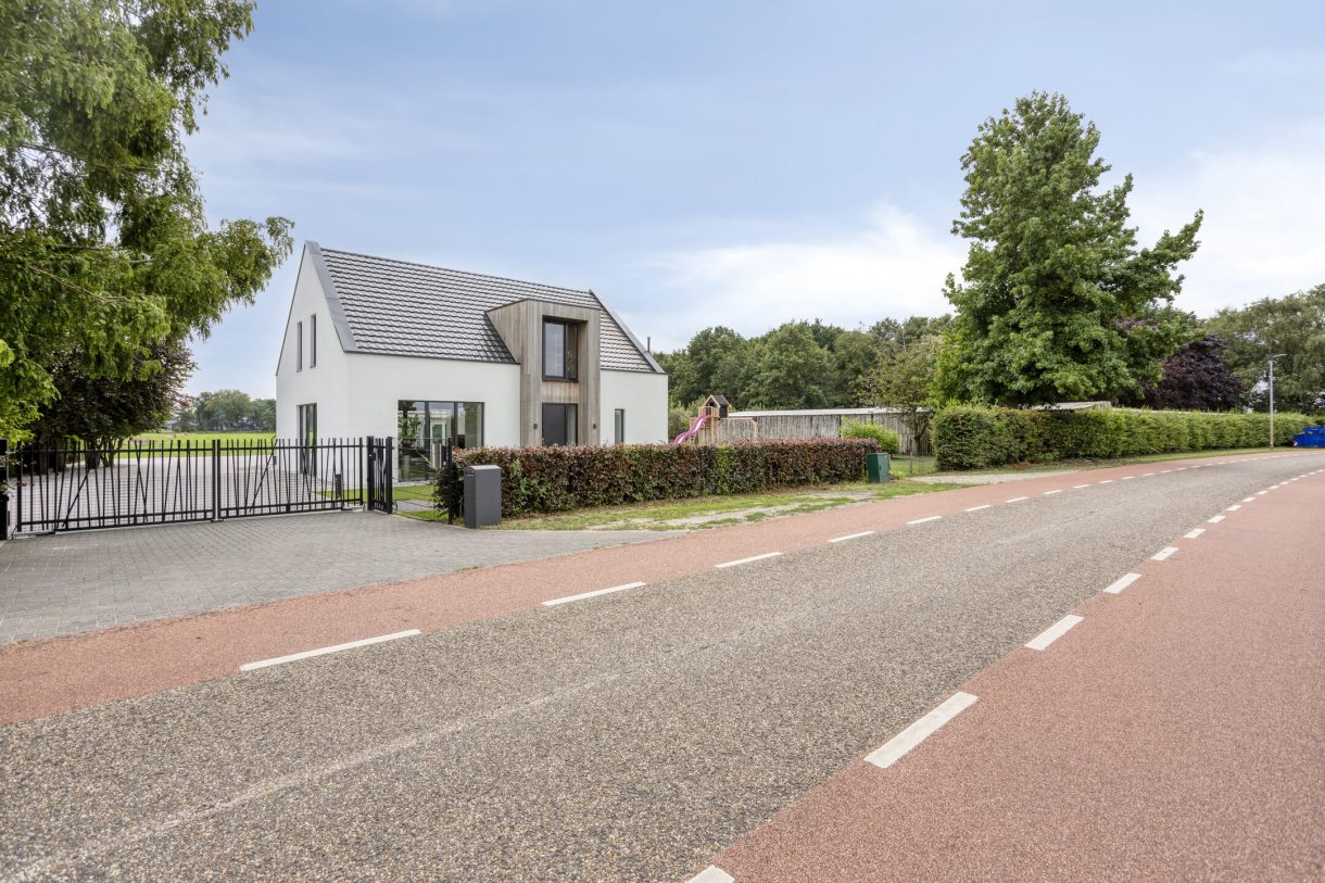 Te koop: Foto Woonhuis aan de Rouwstraat 1 in Odiliapeel