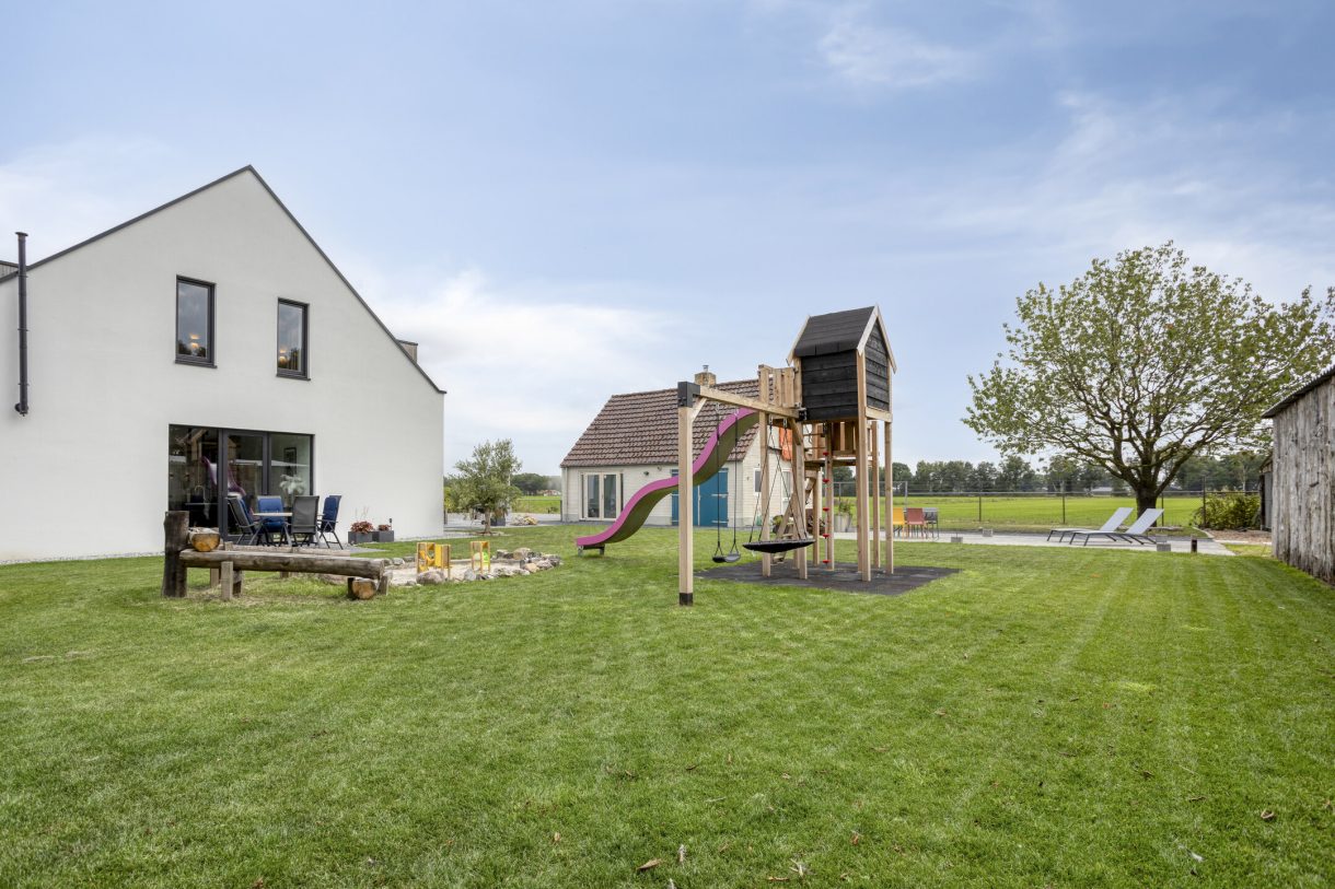 Te koop: Foto Woonhuis aan de Rouwstraat 1 in Odiliapeel