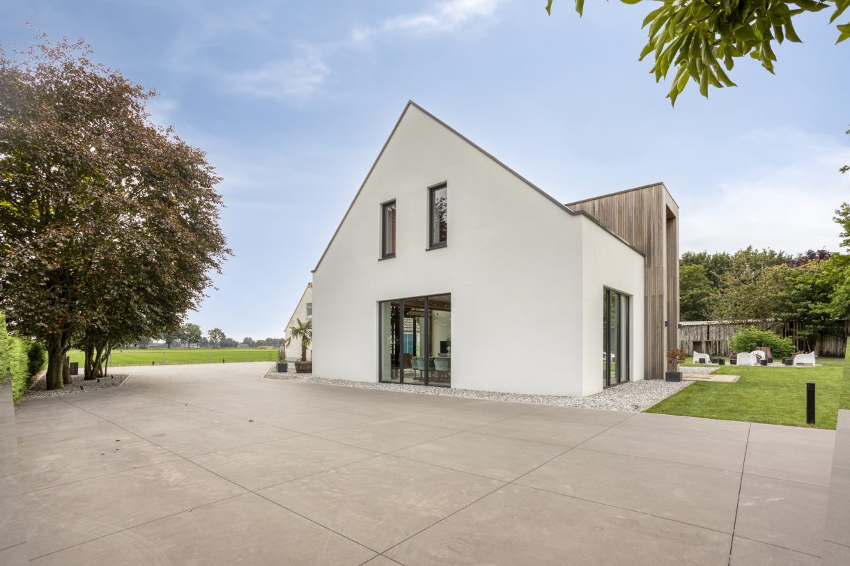 Te koop: Foto Woonhuis aan de Rouwstraat 1 in Odiliapeel