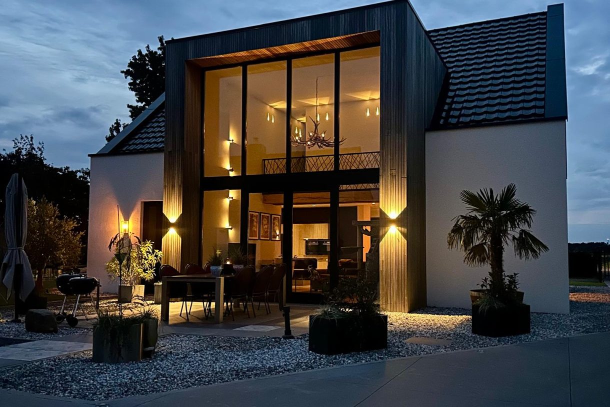 Te koop: Foto Woonhuis aan de Rouwstraat 1 in Odiliapeel