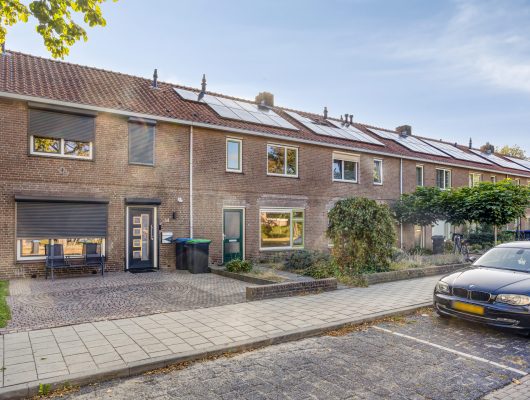 Hoofdfoto van Uden Bugelstraat 36