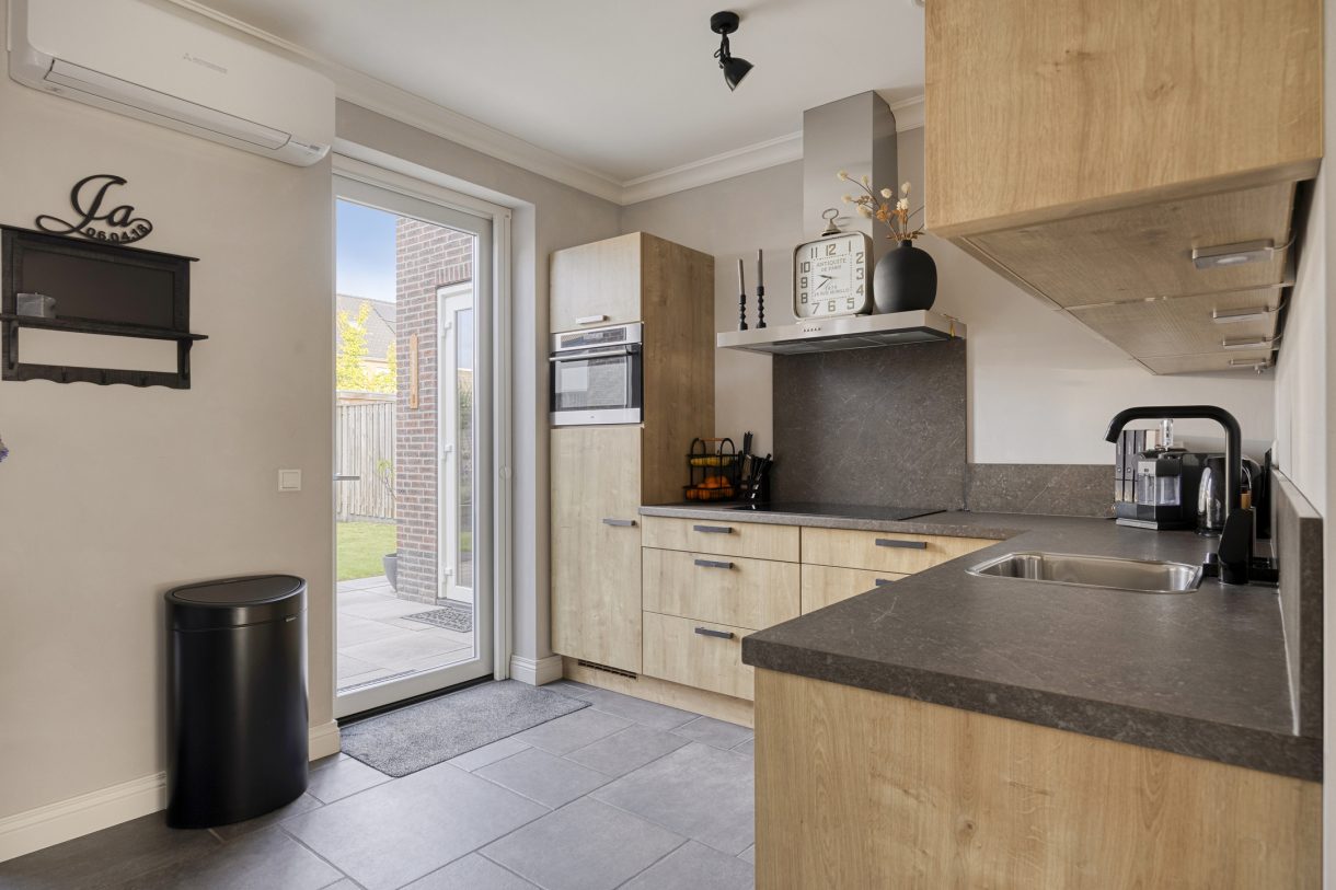 Te koop: Foto Woonhuis aan de Blazoenlaan 1a in Zeeland